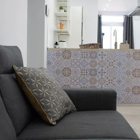 Sandstone 19 * Marsaskala