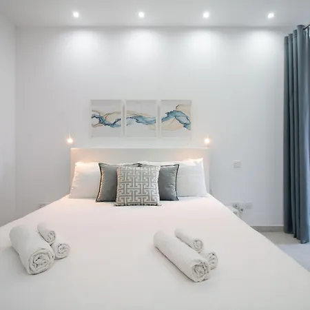 Apartament Sandstone 19 *