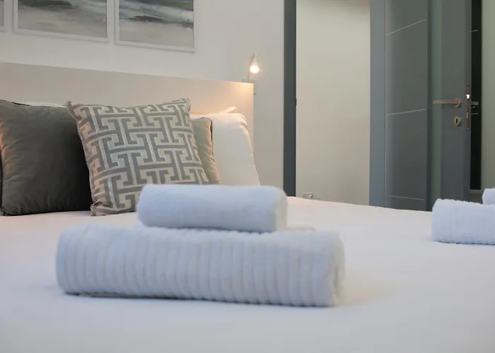 Sandstone 19 شقة *