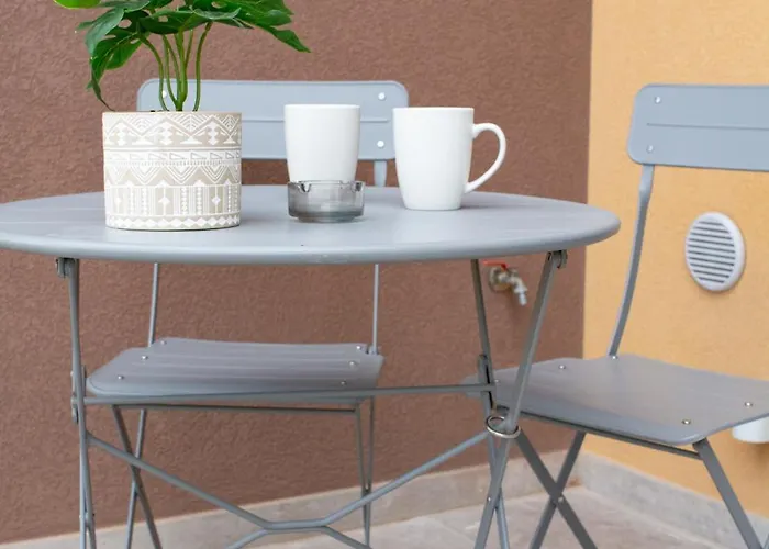 Апартаменты Sandstone 19 *