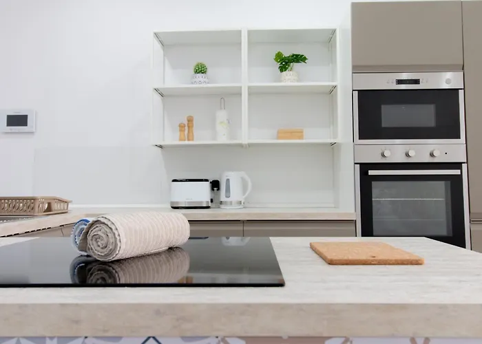 Апартаменты Sandstone 19 *